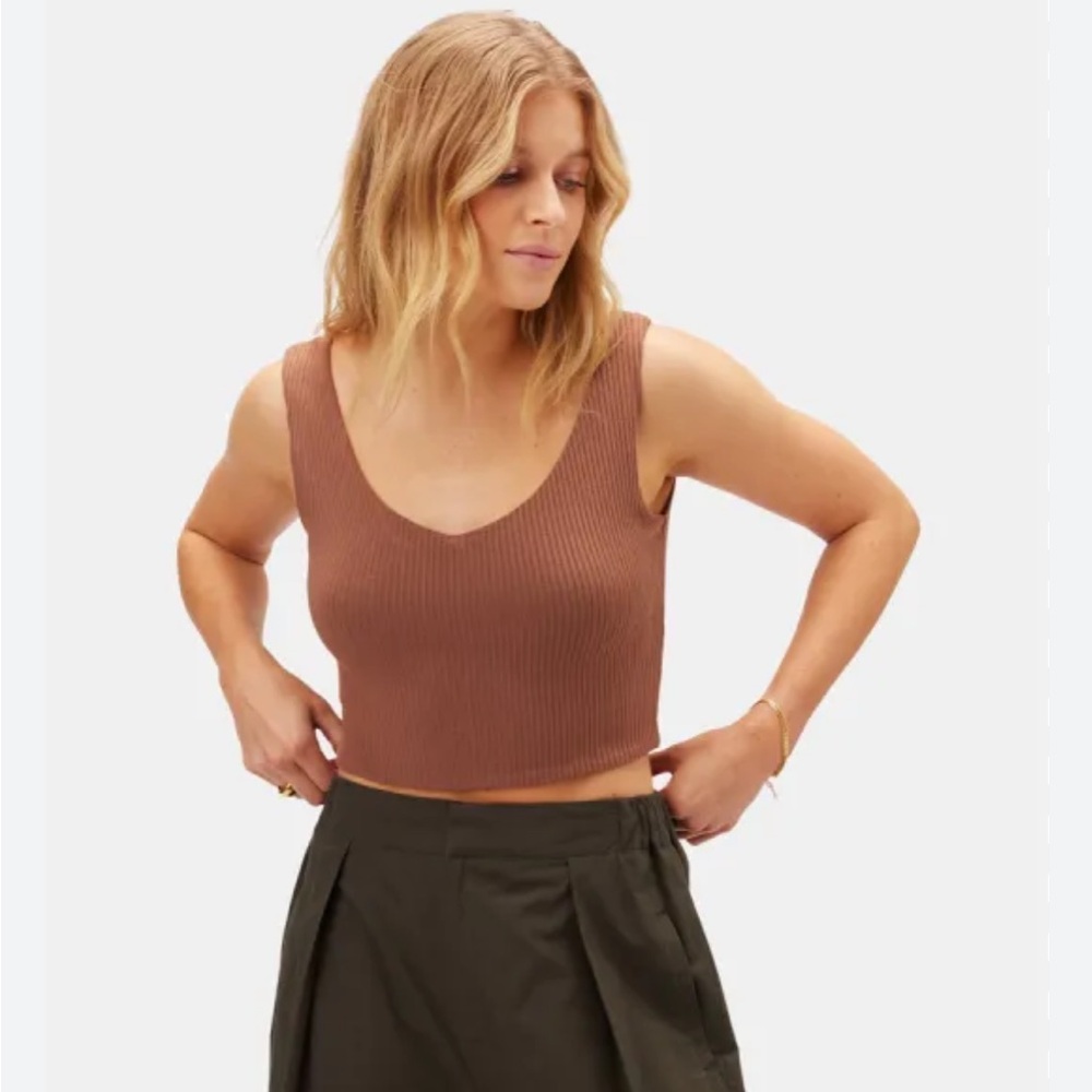 Amour Vert Rosa Brown Crop Fitted Tank Top XL